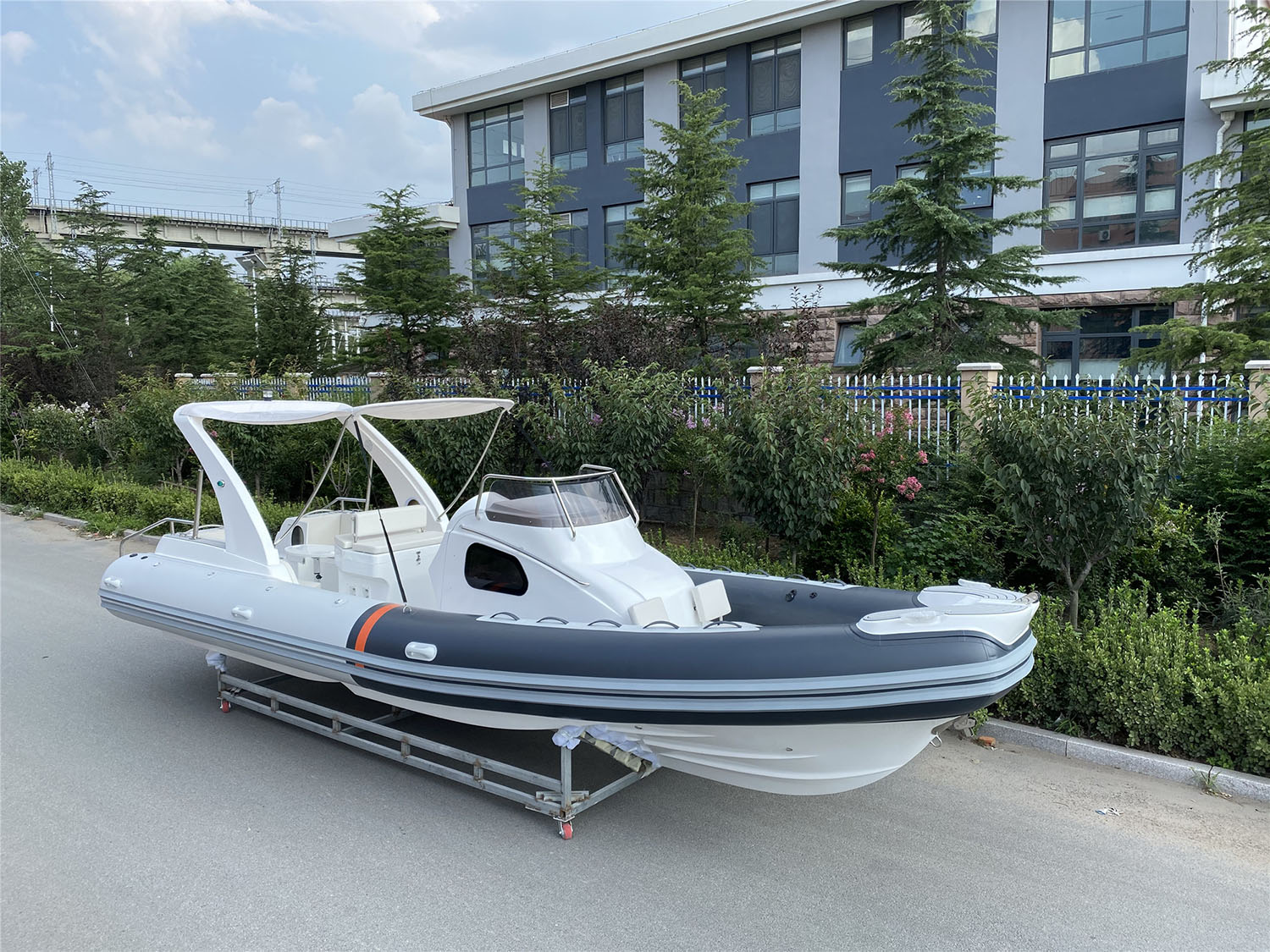 Liya nouveau bateau semi-rigide fini de 27 pieds