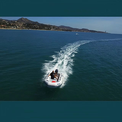 Bateau pneumatique type V de 2 à 6,5 mètres / de 6,6 à 21,4 pieds