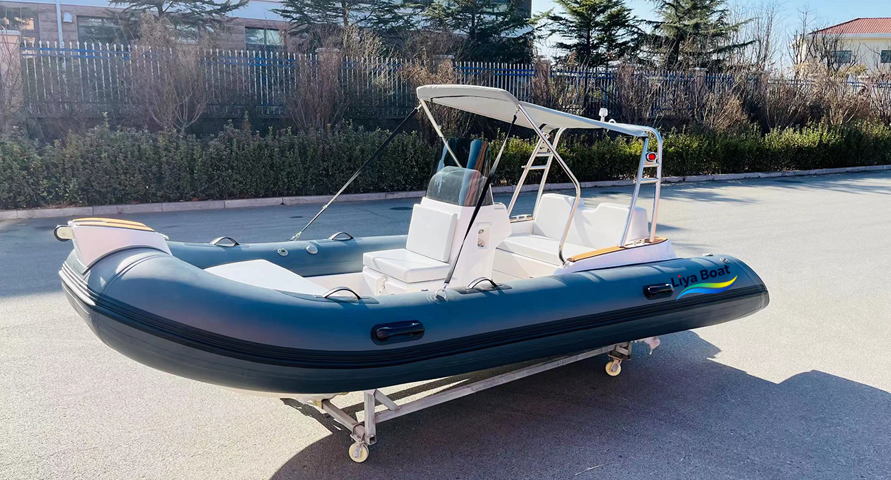 Bateau RIB à console centrale Liya de 14 pieds | 7 personnes, certifié CE, pour s'amuser en famille