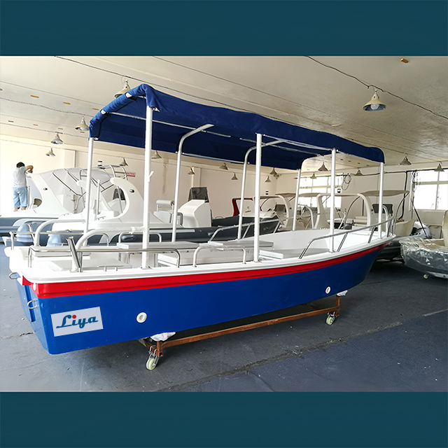 Bateau à passagers panga en fibre de verre de 19 pieds