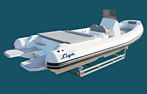 Comment le nouveau bateau RIB de 25 pieds de Liya rend-il la navigation confortable&nbsp;?