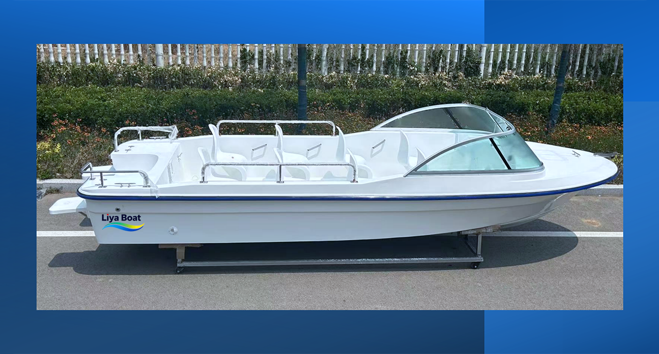 Bateau à passagers Liya en fibre de verre de 20 pieds&nbsp;: 8 places pour les excursions, la pêche et le plaisir en famille